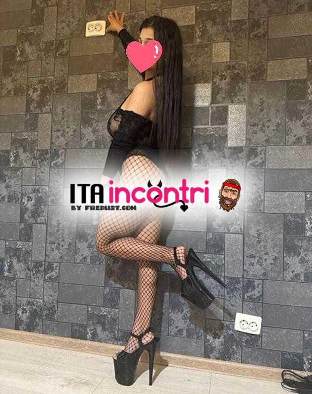 bellissima sexy alina 🥳🥳appena arrivata mi sposto anche .a casa tua . o hotel 😘 😘 😘