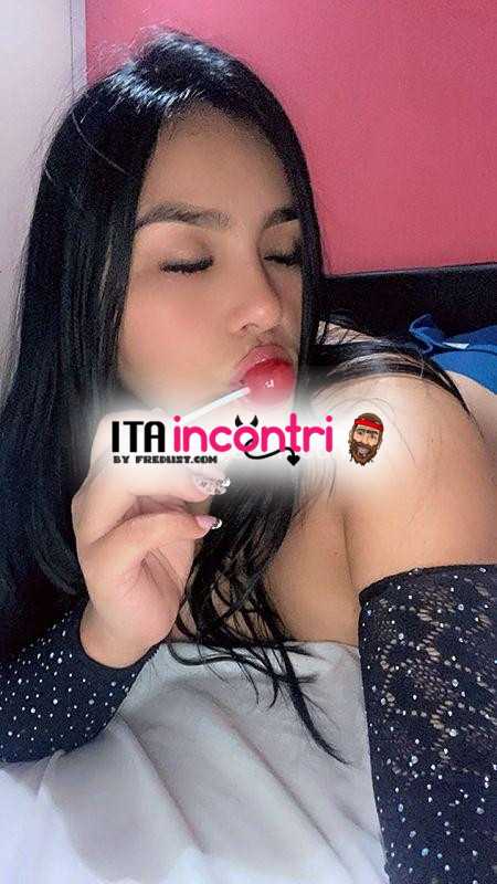 una bomba sexy y bella mezcla oriental y curvas latinas 💜 nuevo 💄nueva oriental puta🔥 nuevo 💯 real coÑo jugoso para lamer - masaje de prÓstata