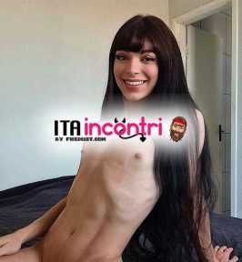 greta - 🍆💦 xxl 21cm - versatile 💦🍆 
padrona anche inesperti e curiosi provare qualcosa trasgressivo e diverso