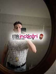 ragazzo 23 anni che vuole piacere infinito. voglio sperimentare ogni cosa ogni tipo donna. scrivetemi whatsapp e vi risponderò subito