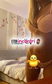 bella ragazza bionda formosa italianissima provare credere 💋
