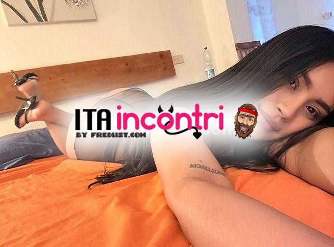 appena arrivata zona 🫦 molto porca e piena passione e senssualita'🔥caldissima🔥 dolcissima. sorridente e solare🥰 sono mi vedi travolge