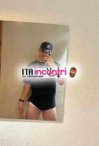 ergi….appena arrivatoboy new super cazzone pronto soddisfare vostre richiesto.molto porcello.