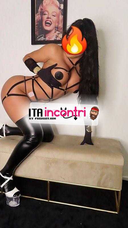 🍾🥂😈🎉paola appena arrivata foto reale al 💯💯.🎊🥃🤤🍻 💔 giovanissima e potente espertissima . .🔝