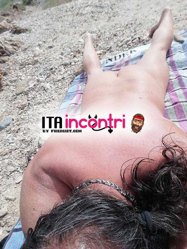 cerco ragazza semplice
leggi bene tutto