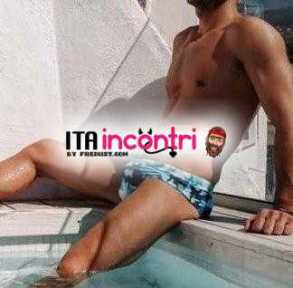 instancabile bull cerca bella ragazza fuori giri strani