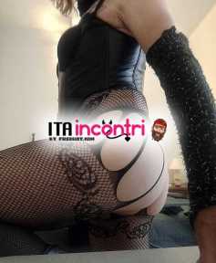 splendida femmina trav 
ospitale