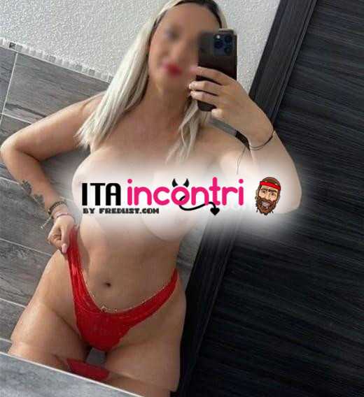 tramite videochiamata sexyciao tesori mi chiamo vanessa bellissima milf latina. lavoro solo tramite