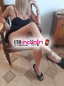 bellissima coppia italiana esibizionista anche videochiamata e incontri.