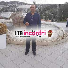 uomo cerca donna coppia