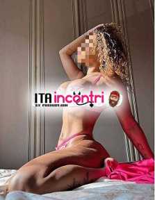 ❤️🤍🩵 new macomer vanessa piu bella sono reale sexy bocca golosa figa stretta preliminari infarto sono molto dolce