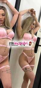 una nuova ragazza nella tua città