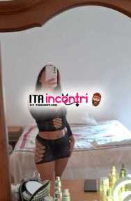 🍒🤤 melani dolce sensuale forse tua prima volta favolosa💕😋